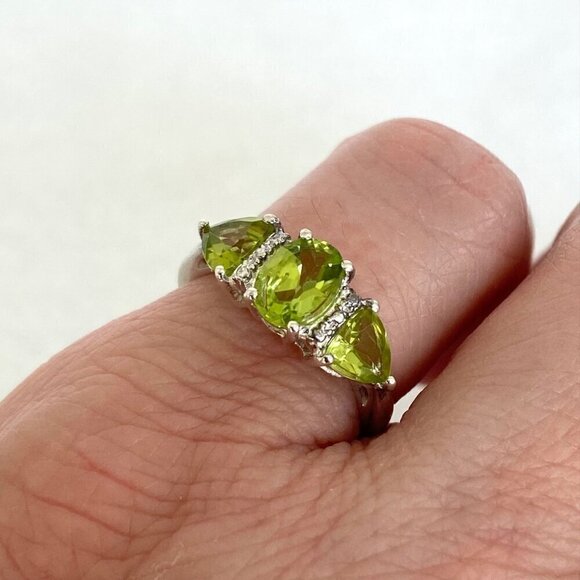 Sterling Silver 925 STS Chuck Clemency Oval Peridot 3 Stone Ring Sz 4.75 - Picture 3 of 16